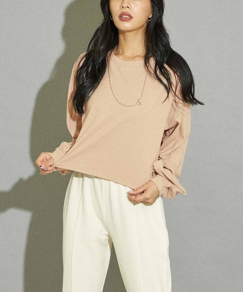 ANAP(アナップ)の「シンプル刺繍クロップドトップスカットソー(Tシャツ/カットソー・レディース・ベージュ/スミクロ/オフホワイト・FREE)」の1枚目の写真