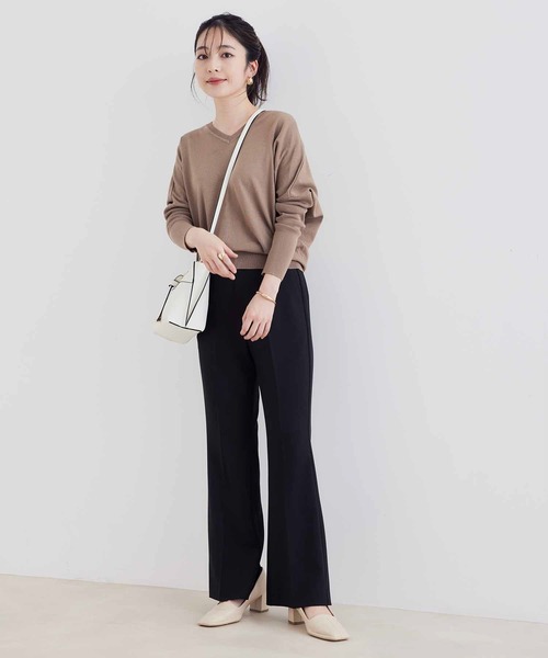 vis-`a-vis（ビサビ）の「【一部店舗限定】Vネックドルマンニットプルオーバー（ニット/セーター・レディース・ブラウン系その他3/サックスブルー/ピンク/イエロー・FREE）」の19枚目の写真