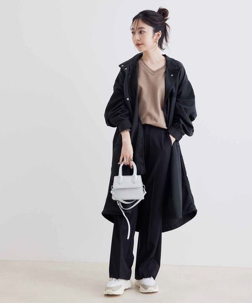 vis-`a-vis（ビサビ）の「【一部店舗限定】Vネックドルマンニットプルオーバー（ニット/セーター・レディース・ブラウン系その他3/サックスブルー/ピンク/イエロー・FREE）」の6枚目の写真