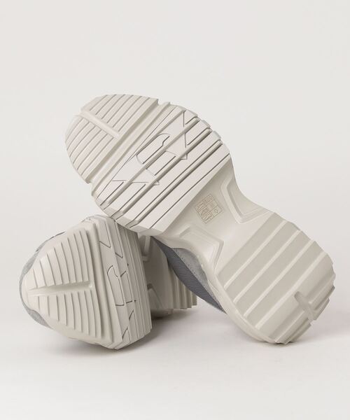 EMPORIO ARMANI（エンポリオアルマーニ）の「【エンポリオ アルマーニ】スウェード×メッシュ チャンキーソールスニーカー（スニーカー・メンズ・グレー・6/8/9/7）」の4枚目の写真