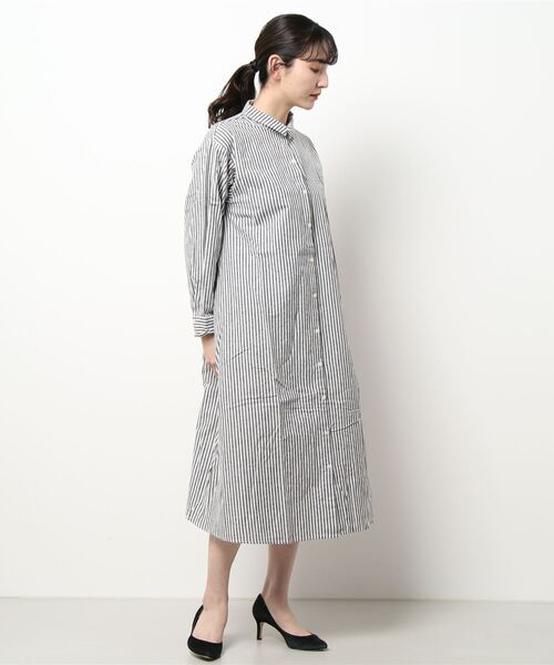 Samansa Mos2（サマンサ モスモス）の「シャツワンピース（シャツワンピース・レディース・ブラック/レッド/ブルー/ラベンダー/キナリ・ﾌﾘ-）」の11枚目の写真