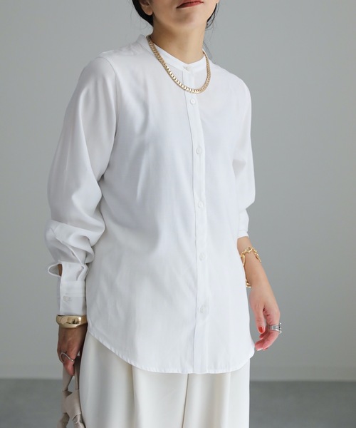 ap retro(アプレトロ)の「バンドカラーシャツ(シャツ/ブラウス・レディース・ホワイト/ブラック/ブルー・FREE)」の1枚目の写真