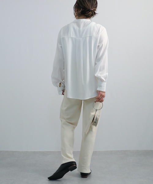 ap retro(アプレトロ)の「バンドカラーシャツ(シャツ/ブラウス・レディース・ホワイト/ブラック/ブルー・FREE)」の19枚目の写真