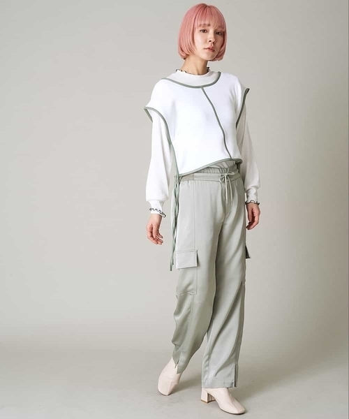 A de a.v.v（アードアー・ヴェ・ヴェ）の「［SET UP対応］サテンカーゴパンツ（カーゴパンツ・レディース・ライトピンク/グリーン/アイボリー・36/38）」の5枚目の写真