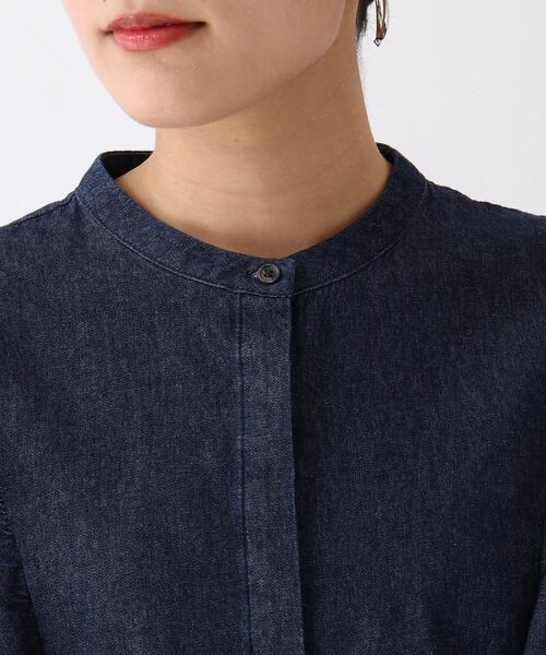 OPAQUE.CLIP（オペークドットクリップ）の「◆【C】ライトデニム フリルバンドカラーシャツ（シャツ/ブラウス・レディース・ダークネイビー/ブルー・34/36/38/40）」の6枚目の写真