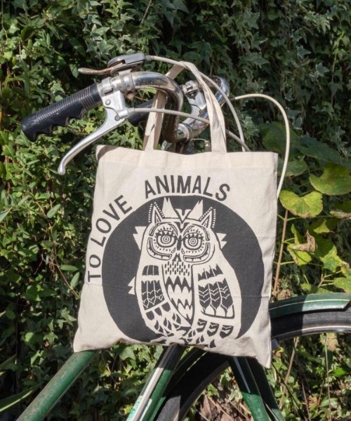 チャイハネ（チャイハネ）の「【チャイハネ】ふくろうバッグ（エコバッグ/サブバッグ・レディース・レッド/イエロー/ブルー/グリーン/ブラック・FREE）」の6枚目の写真