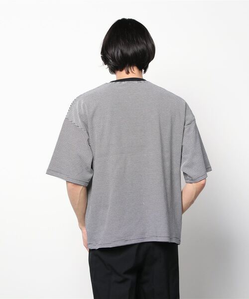 JOHN'S CLOSET(ジョンズクローゼット)の「【13】マイクロボーダーポンチBIGTシャツ(Tシャツ/カットソー・メンズ・ブラック/ブラック系その他/グリーン系その他/チャコールグレー・LARGE/MEDIUM)」の14枚目の写真