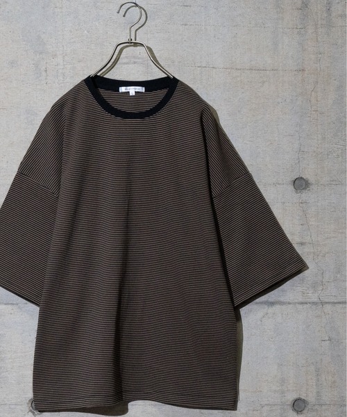 JOHN'S CLOSET(ジョンズクローゼット)の「【13】マイクロボーダーポンチBIGTシャツ(Tシャツ/カットソー・メンズ・ブラック/ブラック系その他/グリーン系その他/チャコールグレー・LARGE/MEDIUM)」の3枚目の写真