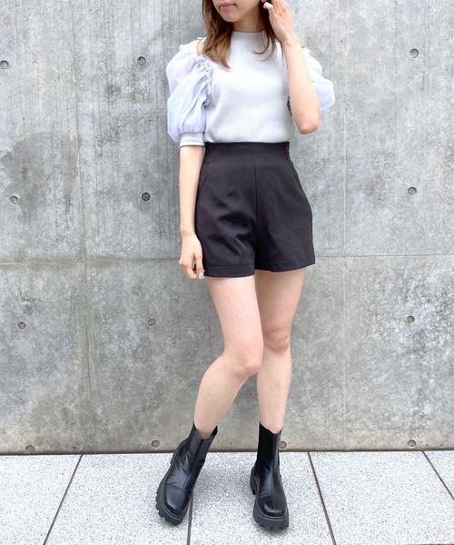 OLIVE des OLIVE（オリーブデオリーブ）の「すっきり美脚ショートパンツ（その他パンツ・レディース・ブラック/ベージュ/アイボリー・FREE）」の4枚目の写真