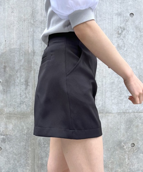 OLIVE des OLIVE（オリーブデオリーブ）の「すっきり美脚ショートパンツ（その他パンツ・レディース・ブラック/ベージュ/アイボリー・FREE）」の7枚目の写真