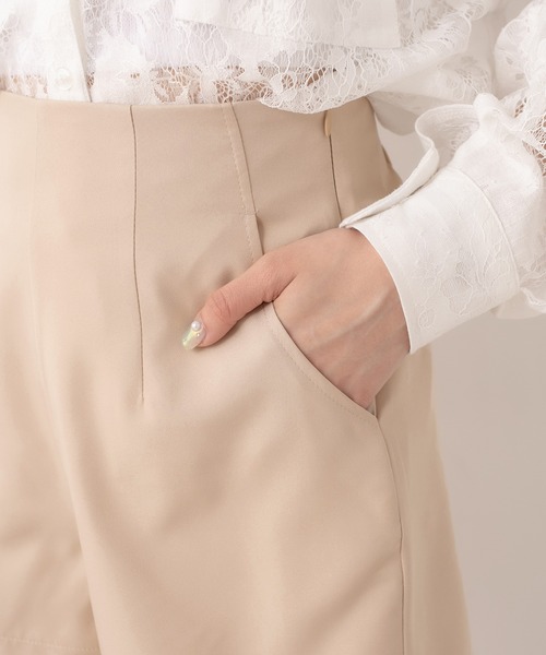 OLIVE des OLIVE（オリーブデオリーブ）の「すっきり美脚ショートパンツ（その他パンツ・レディース・ブラック/ベージュ/アイボリー・FREE）」の18枚目の写真