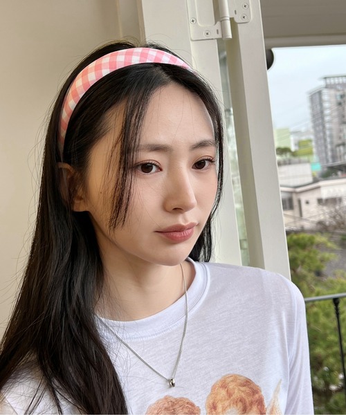 by muni:r(バイ ムニール)の「ハイティーンチェックヘアバンド(カチューシャ・レディース・ブラック/ピンク/ブルー・FREE)」の22枚目の写真