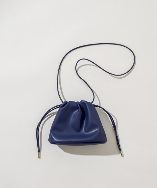 mystic(ミスティック)の「シャーリングミニショルダーBAG(ショルダーバッグ・レディース・ホワイト/ブラック/ブルー・ONE SIZE)」の17枚目の写真