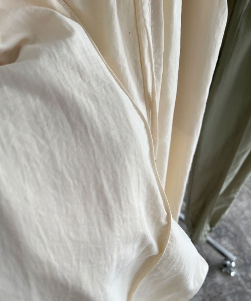 marjour(マージュール)の「WASHER JOGGER PANTS(その他パンツ・レディース・カーキ/アイボリー・M)」の4枚目の写真