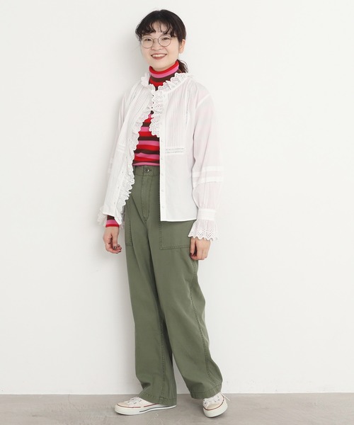 CHILD WOMAN(チャイルドウーマン)の「VICTORIA ボーダー細リブタートル(ニット/セーター・レディース・グリーン/ブラック/イエロー/レッド・FREE)」の16枚目の写真