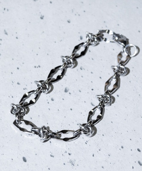 JOHN'S CLOSET(ジョンズクローゼット)の「【23】デザインチェーンブレスレット【MADE IN KOREA】(ブレスレット・メンズ・シルバー系その他/シルバー系その他2/シルバー系その他3・FREE)」の1枚目の写真