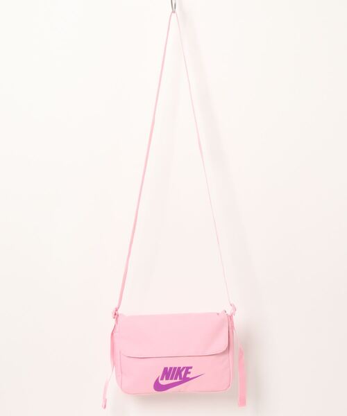 NIKE（ナイキ）の「《NIKEアパレル》ﾅｲｷ ｳｨﾒﾝｽﾞ NSW ﾚﾍﾞﾙ ｸﾛｽﾎﾞﾃﾞｨ（ボディバッグ/ウエストポーチ・レディース・ブラック×ホワイト/ライトピンク/ピンク系その他/ピンク/グリーン系その他/パープル系その他/ブラウン系/ライトブルー/ブラウン/グリーン系その他2・フリー）」の8枚目の写真