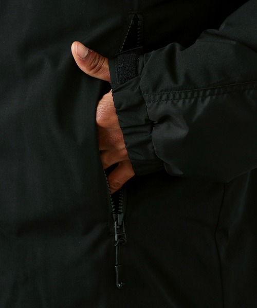 Alpha Industries（アルファインダストリーズ）の「LEVEL7 コールドパーカージャケット（その他アウター・メンズ・グレー/ブラック/ネイビー・MEDIUM/LARGE/X-LARGE）」の12枚目の写真