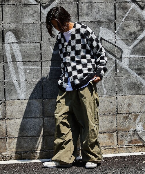 FREAK'S STORE（フリークスストア）の「WEB限定 ルーズシルエット スノーパンツ/ミリタリーパンツ（カーゴパンツ・メンズ・ブラック/ベージュ/オフホワイト/オリーブ・SMALL/MEDIUM/LARGE）」の9枚目の写真