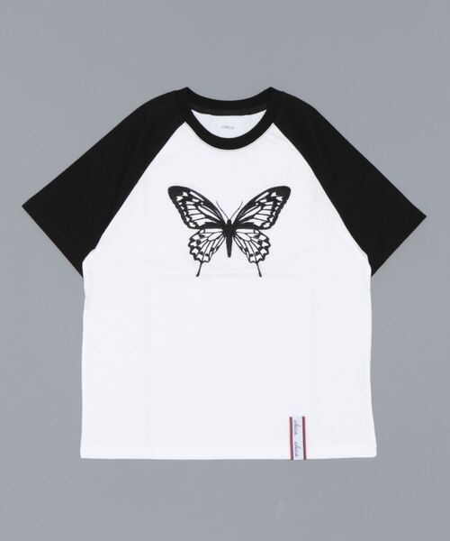 Chica（チカ）の「Chica/チカ/バタフライプリントTシャツ（Tシャツ/カットソー・レディース・ホワイト/ブラック・1/2）」の4枚目の写真