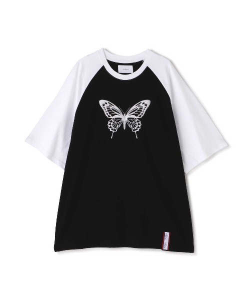 Chica（チカ）の「Chica/チカ/バタフライプリントTシャツ（Tシャツ/カットソー・レディース・ホワイト/ブラック・1/2）」の11枚目の写真