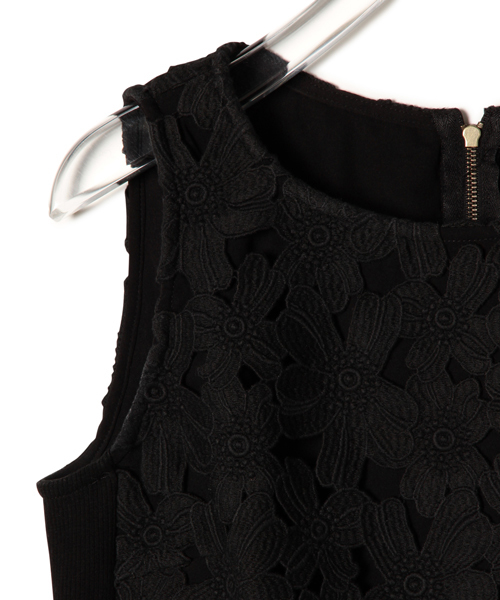 CAROLINA GLASER（カロリナ グレイサー）の「CAROLINA GLASER / レースショート トップス（その他トップス・レディース・ブラック/クリーム・ONE SIZE）」の18枚目の写真