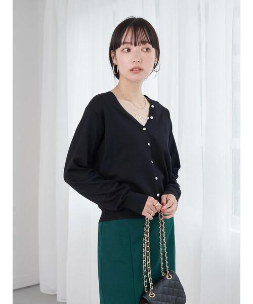 earth music&ecology(アースミュージックアンドエコロジー)の「ハイゲージ多釦カーディガン(カーディガン/ボレロ・レディース・ブラック/ブラウン/グリーン/アイボリー/ピンク系その他2・S/M)」の7枚目の写真