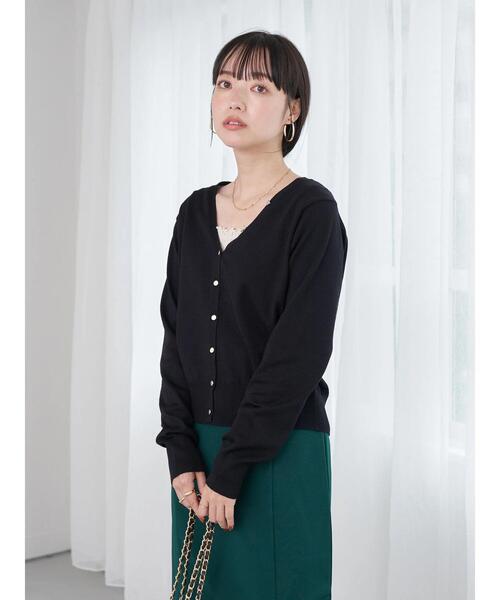 earth music&ecology(アースミュージックアンドエコロジー)の「ハイゲージ多釦カーディガン(カーディガン/ボレロ・レディース・ブラック/ブラウン/グリーン/アイボリー/ピンク系その他2・S/M)」の9枚目の写真