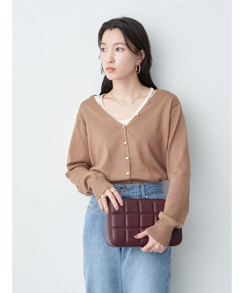 earth music&ecology(アースミュージックアンドエコロジー)の「ハイゲージ多釦カーディガン(カーディガン/ボレロ・レディース・ブラック/ブラウン/グリーン/アイボリー/ピンク系その他2・S/M)」の17枚目の写真