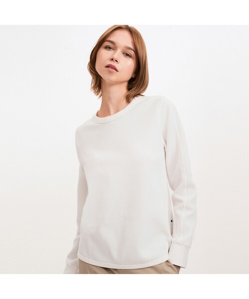 AIGLE（エーグル）の「ロングスリーブワッフルTシャツ（Tシャツ/カットソー・レディース・オフホワイト/ピンク/モスグリーン・S/M/L）」の10枚目の写真