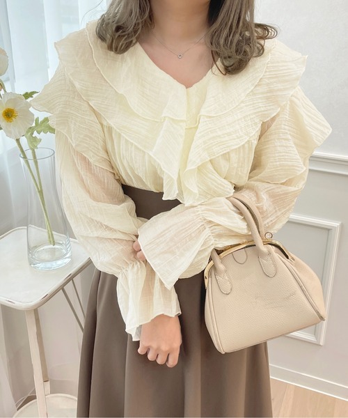 apres jour(アプレジュール)の「シアーラッフルブラウス【ZOZOTOWN限定アイテム】(シャツ/ブラウス・レディース・ピンク/ブラック/アイボリー/オフホワイト・X-LARGE/フリー)」の13枚目の写真