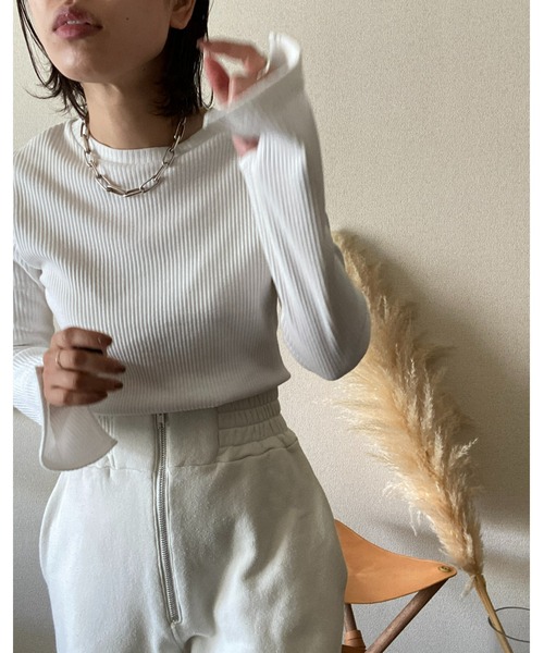 BLACK BY MOUSSY（ブラックバイマウジー）の「organic cotton longsleeve tops(オーガニックコットンロングスリーブトップス)（Tシャツ/カットソー・レディース・ホワイト/ブラック/グリーン・FREE）」の2枚目の写真