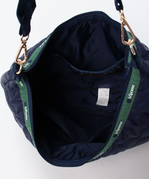 『美品』LESPORTSACネイビー キルティング ショルダーバッグ LeSportsac（レスポートサック）の「LARGE SHOULDER BAG