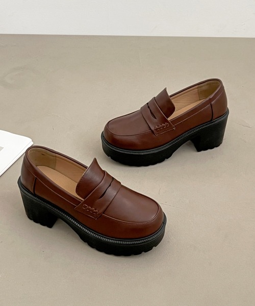 Shoes in Closet(シューズインクローゼット)の「軽量厚底 タンクソール ヒールアップ ローファー 1895(ローファー・レディース・ブラック/ブラック系その他/アイボリー/ダークブラウン/ブラウン系その他・S/M/L/LL/3L/XS)」の18枚目の写真