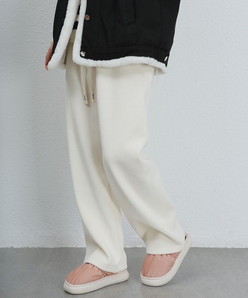 MAISON DE THERESE（メゾン ド テレーズ）の「暖かい裏毛ワイドパンツ（その他パンツ・レディース・ベージュ/アイボリー/ブラック/グレー・S/M/L）」の15枚目の写真