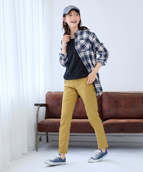 SMILE LAND(スマイルランド)の「<大きいサイズ> 超ストレッチレーヨン混スリムパンツ【股下68cm】(その他パンツ・レディース・ラベンダー/カーキ/ブラック/ライトグレー/ミント/モカ/ライトピンク/イエロー/ライトブルー/ネイビー・4L/5L/3L/L/LL)」の19枚目の写真