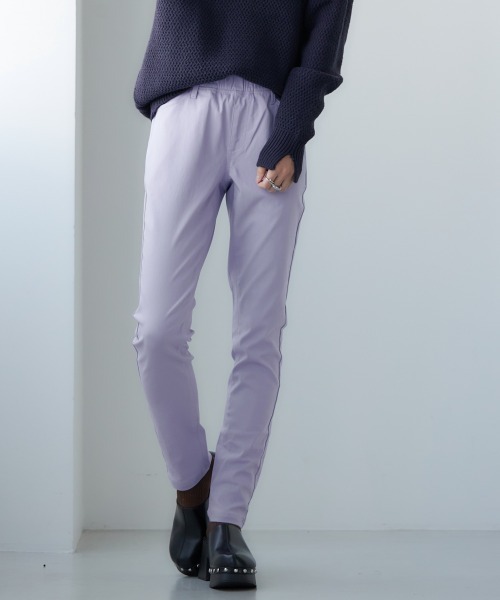 SMILE LAND(スマイルランド)の「<大きいサイズ> 超ストレッチレーヨン混スリムパンツ【股下68cm】(その他パンツ・レディース・ラベンダー/カーキ/ブラック/ライトグレー/ミント/モカ/ライトピンク/イエロー/ライトブルー/ネイビー・4L/5L/3L/L/LL)」の13枚目の写真