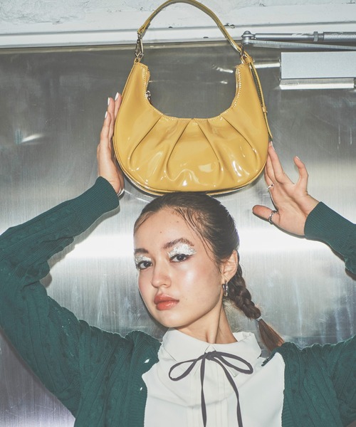 Cheek(チーク)の「ハーフムーンバッグ(ハンドバッグ・レディース・イエロー/グリーン/ブルー・FREE)」の3枚目の写真