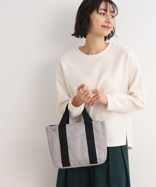 SHOO・LA・RUE（シューラルー）の「◆【撥水】仕切りが動くトートバッグ【2WAY】（トートバッグ・レディース・ブルー/グレー/黄緑系/ブラック・00）」の18枚目の写真