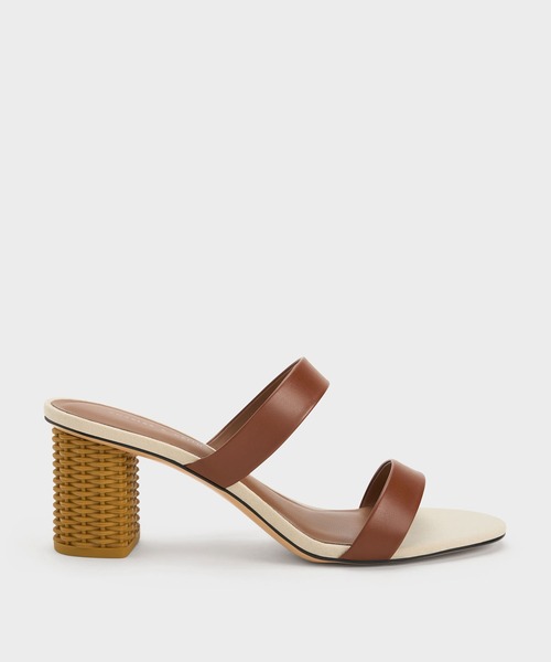 CHARLES & KEITH（チャールズ & キース）の「ラタンブロックヒール サンダル（サンダル・レディース・ライトブラウン/ブラック/ホワイト・22.5cm/23.5cm/25cm/23cm/24.5cm/25.5cm）」の3枚目の写真