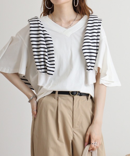 atONE(アットワン)の「atONE ボリュームフレア袖Vネックカットソー 半袖(Tシャツ/カットソー・レディース・ブラック/オフホワイト/ベージュ/カーキ/チャコールグレー・LL~3L/4L~5L/M-L)」の20枚目の写真