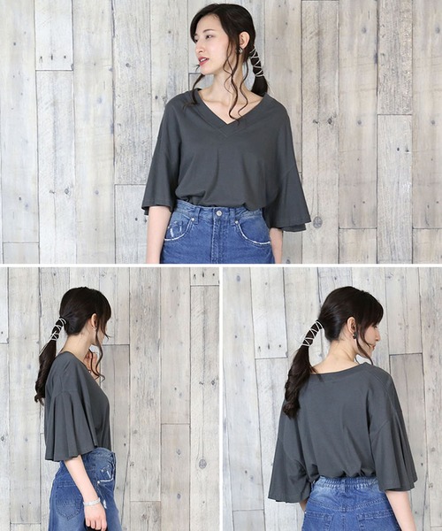 atONE(アットワン)の「atONE ボリュームフレア袖Vネックカットソー 半袖(Tシャツ/カットソー・レディース・ブラック/オフホワイト/ベージュ/カーキ/チャコールグレー・LL~3L/4L~5L/M-L)」の10枚目の写真