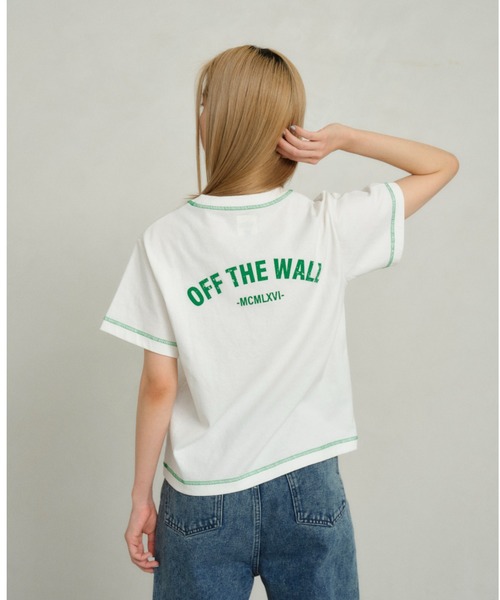 VANS（バンズ）の「VANS ヴァンズ W OTW TEE ショートスリーブ 123R3010100 GREEN（Tシャツ/カットソー・レディース・ホワイト・SMALL/MEDIUM）」の3枚目の写真