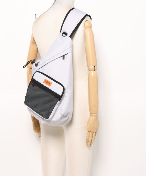 UNIVERSAL OVERALL（ユニバーサルオーバーオール）の「UNIVERSAL OVERALL/ユニバーサルオーバーオール / UO ワンショルダーボディワラバッグ / UVO-149（ショルダーバッグ・レディース・ライトグレー/ブラック/ネイビー/オレンジ・ONESIZE）」の12枚目の写真