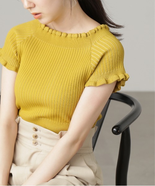 FREE'S MART（フリーズマート）の「【パープルカラーWEB限定】◆2Wayオフショルフリルリブ半袖ニット（ニット/セーター・レディース・ホワイト/イエロー/ベージュ/ブラック/パープル・FREE）」の5枚目の写真