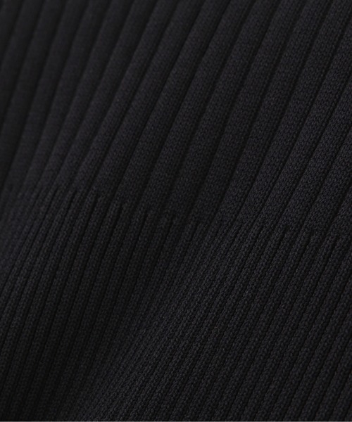 FREE'S MART（フリーズマート）の「【パープルカラーWEB限定】◆2Wayオフショルフリルリブ半袖ニット（ニット/セーター・レディース・ホワイト/イエロー/ベージュ/ブラック/パープル・FREE）」の7枚目の写真