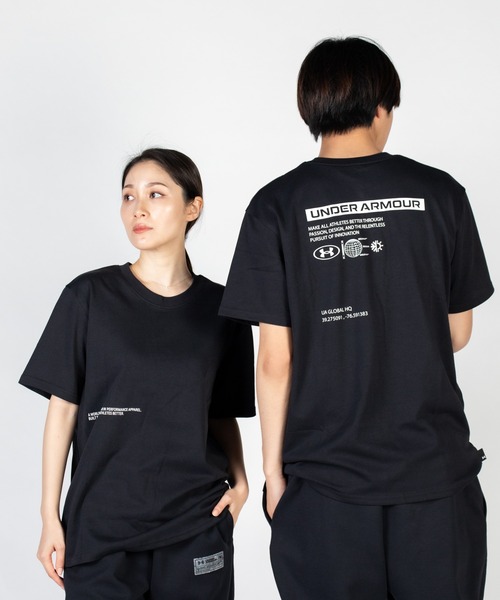 UNDER ARMOUR(アンダーアーマー)の「UAヘビーウエイト コットン ショートスリーブTシャツ 〈マントラ〉(トレーニング/メンズ)(Tシャツ/カットソー・メンズ・ブラック・M/L/XL/XXL/S/3XL)」の1枚目の写真