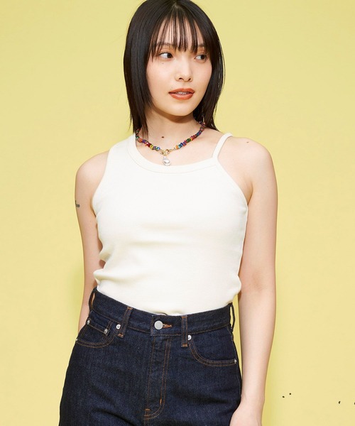 FOREVER 21（フォーエバー トゥエンティーワン）の「アシメテレコタンク（その他トップス・レディース・ブラック/ライトグレー/ホワイト/ブラウン・SMALL/MEDIUM）」の2枚目の写真