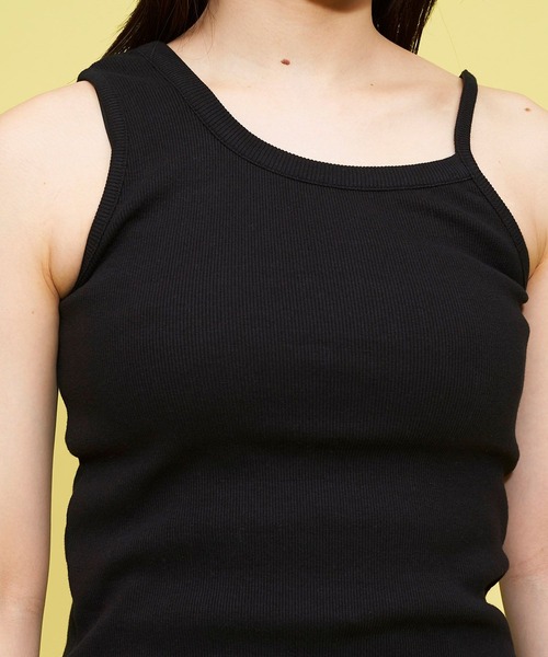 FOREVER 21（フォーエバー トゥエンティーワン）の「アシメテレコタンク（その他トップス・レディース・ブラック/ライトグレー/ホワイト/ブラウン・SMALL/MEDIUM）」の9枚目の写真