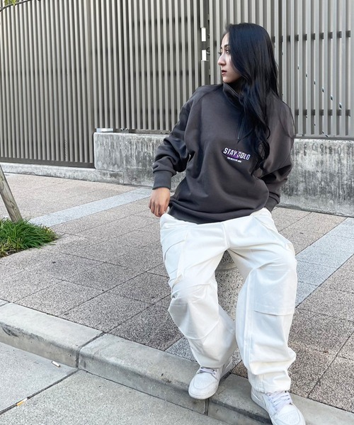 STAY GOLD（ステイゴールド）の「STAY GOLD ワンポイント刺繍 ハーフZIP / オーバーサイズ ハーフジップ スウェット ビッグシルエット トレーナー（スウェット・メンズ・チャコール/オートミール・M/L）」の16枚目の写真
